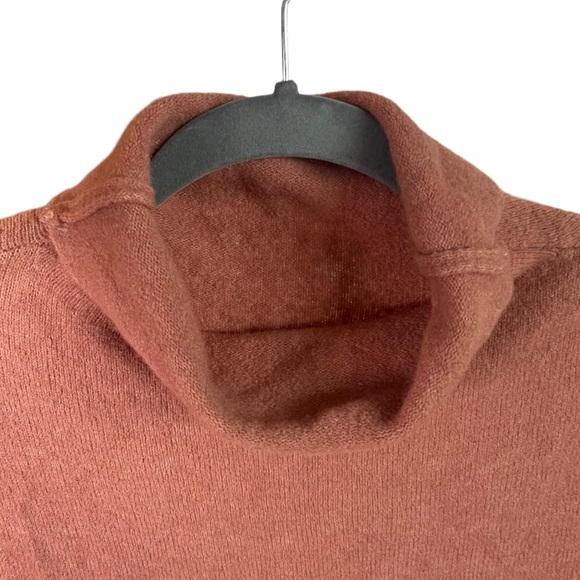 fuzzy cowl neck‎ split thigh knit sweater/dress sz M/L - Picture 3 of 6